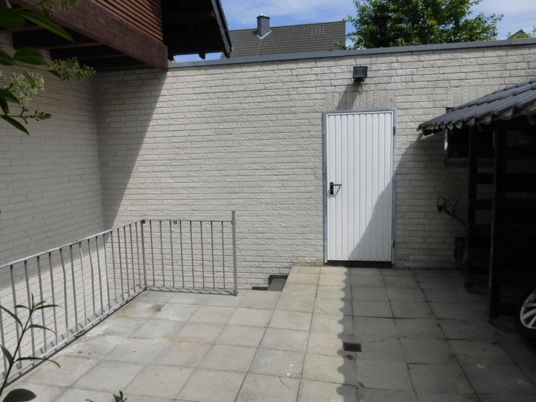 Predaj domu 300 m², pozemok 652 m², Mönchengladbach, Severné Porýnie - Westfálsko Predaj domu 300 m², pozemok 652 m², Mönchengladbach, Severné Porýnie - Westfálsko