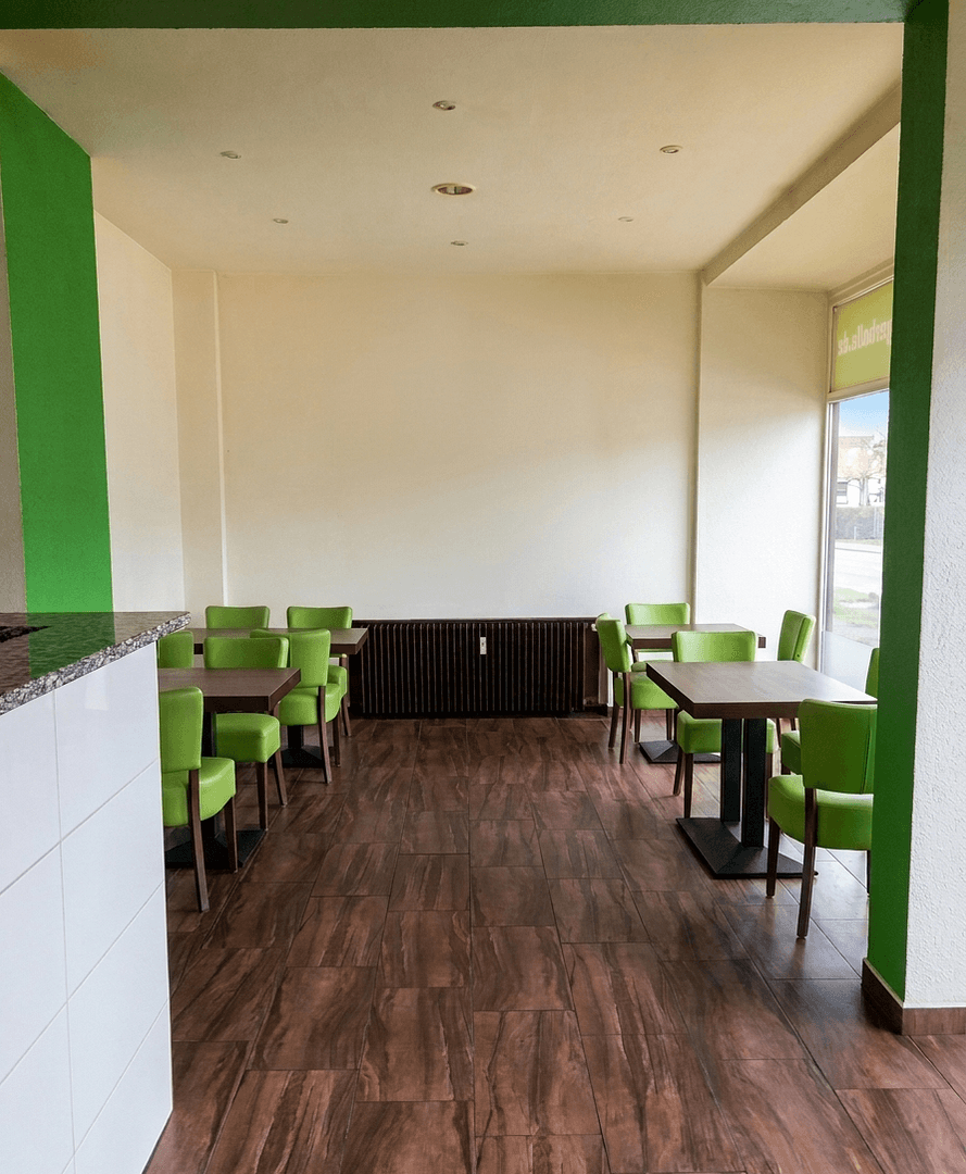 Predaj domu 686 m², pozemok 345 m², Trierer Straße 52, Saarbrücken, Sársko Predaj domu 686 m², pozemok 345 m², Trierer Straße 52, Saarbrücken, Sársko