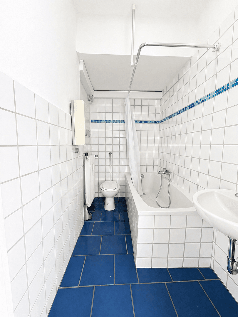 Predaj domu 686 m², pozemok 345 m², Trierer Straße 52, Saarbrücken, Sársko Predaj domu 686 m², pozemok 345 m², Trierer Straße 52, Saarbrücken, Sársko