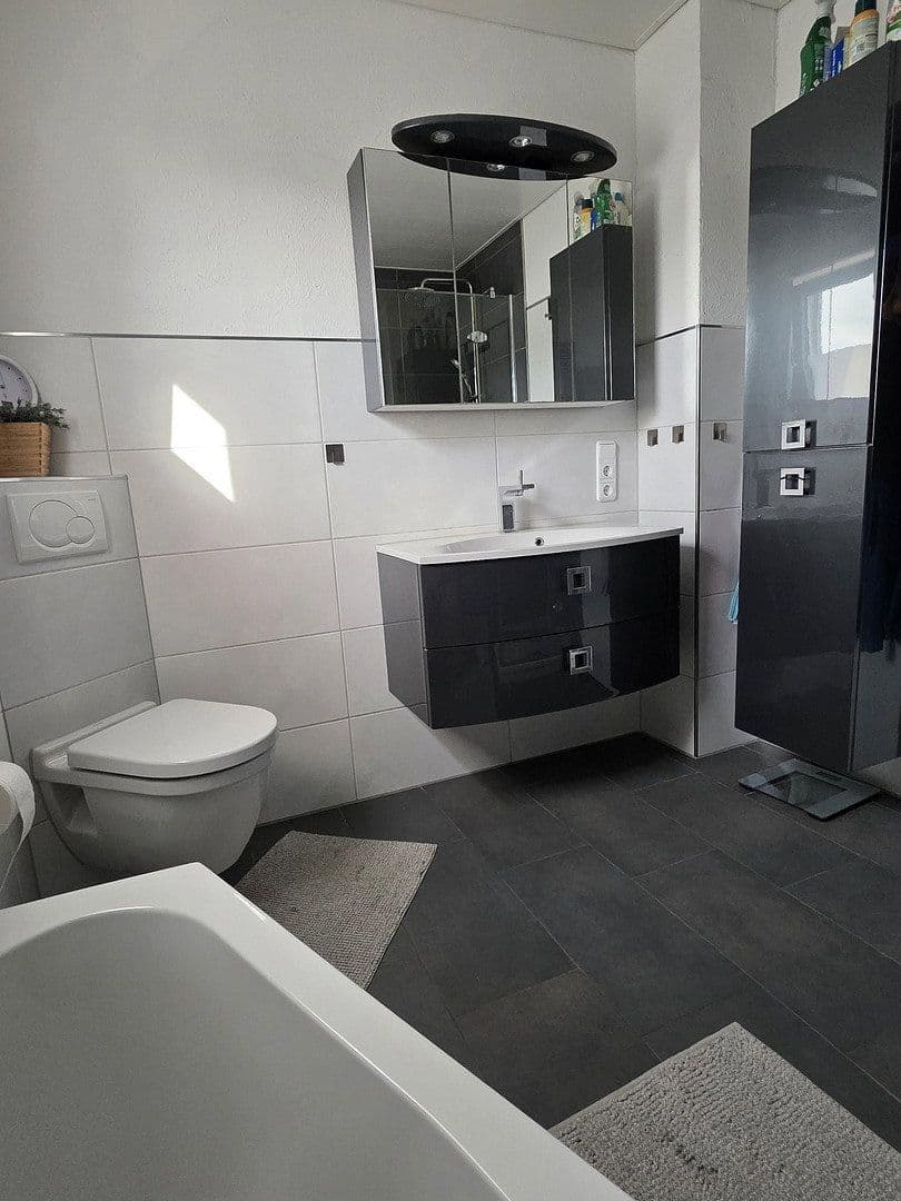 Predaj bytu 4-izbový 116 m², Menden (Sauerland), Severné Porýnie - Westfálsko Predaj bytu 4-izbový 116 m², Menden (Sauerland), Severné Porýnie - Westfálsko