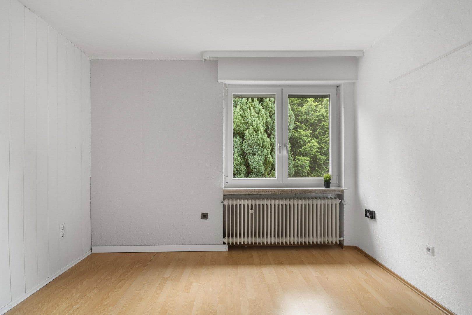 Predaj domu 166 m², pozemok 611 m², Schwalbach am Taunus, Hesensko Predaj domu 166 m², pozemok 611 m², Schwalbach am Taunus, Hesensko