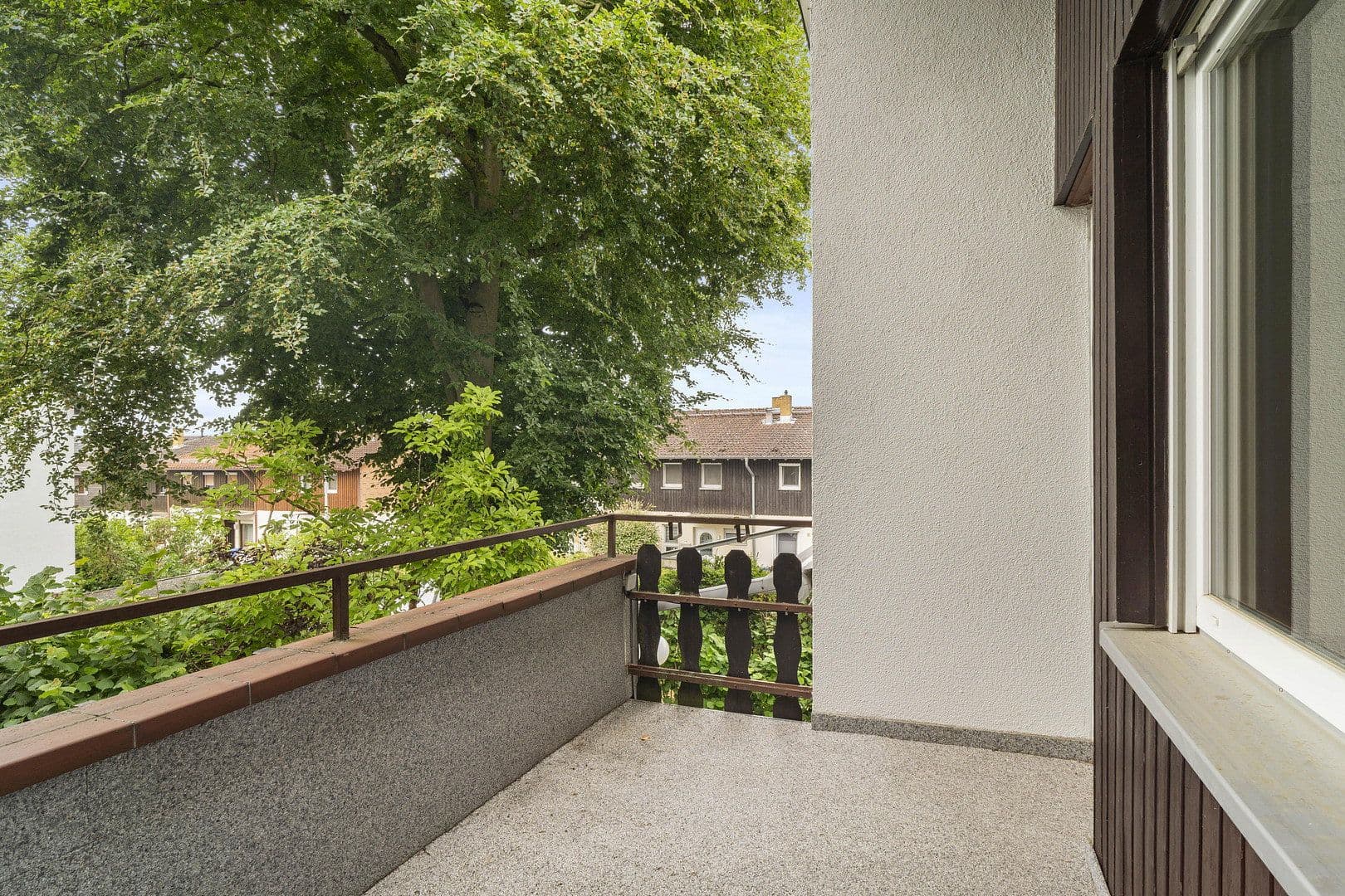 Predaj domu 166 m², pozemok 611 m², Schwalbach am Taunus, Hesensko Predaj domu 166 m², pozemok 611 m², Schwalbach am Taunus, Hesensko
