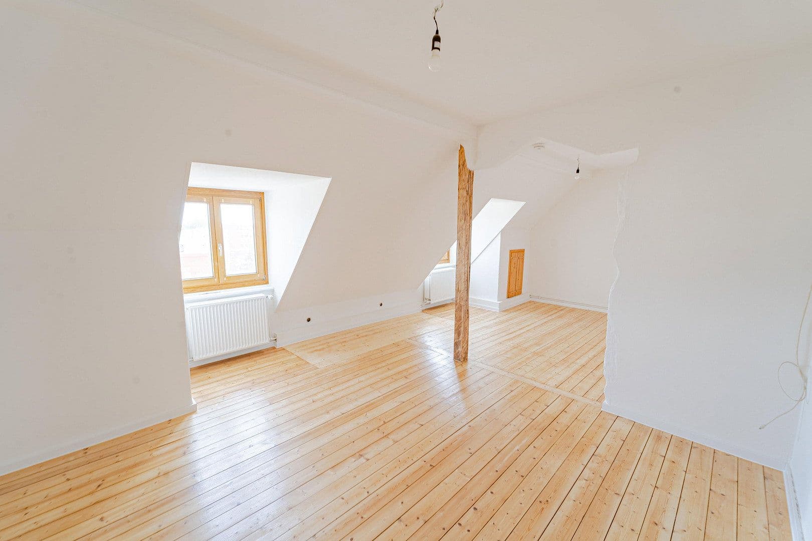 Prenájom bytu 4-izbový 110 m², Schwartauer Allee 121, Lübeck, Šlezvicko-Holštajnsko Prenájom bytu 4-izbový 110 m², Schwartauer Allee 121, Lübeck, Šlezvicko-Holštajnsko
