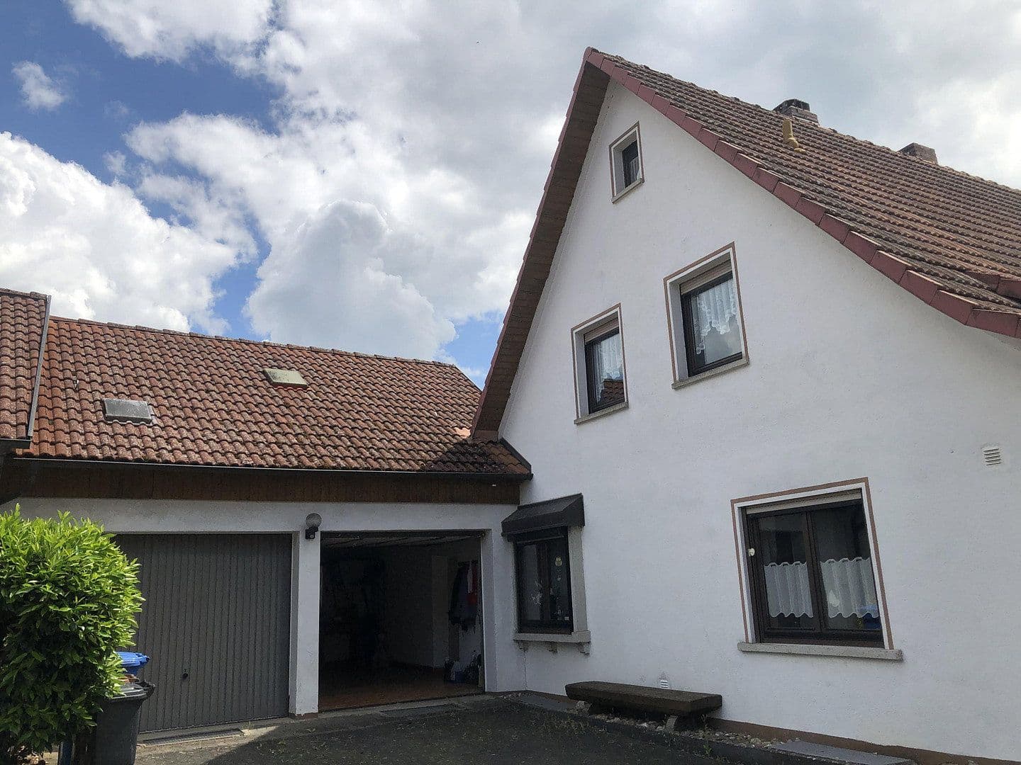 Predaj domu 135 m², pozemok 689 m², Bad Bocklet, Bavorsko Predaj domu 135 m², pozemok 689 m², Bad Bocklet, Bavorsko
