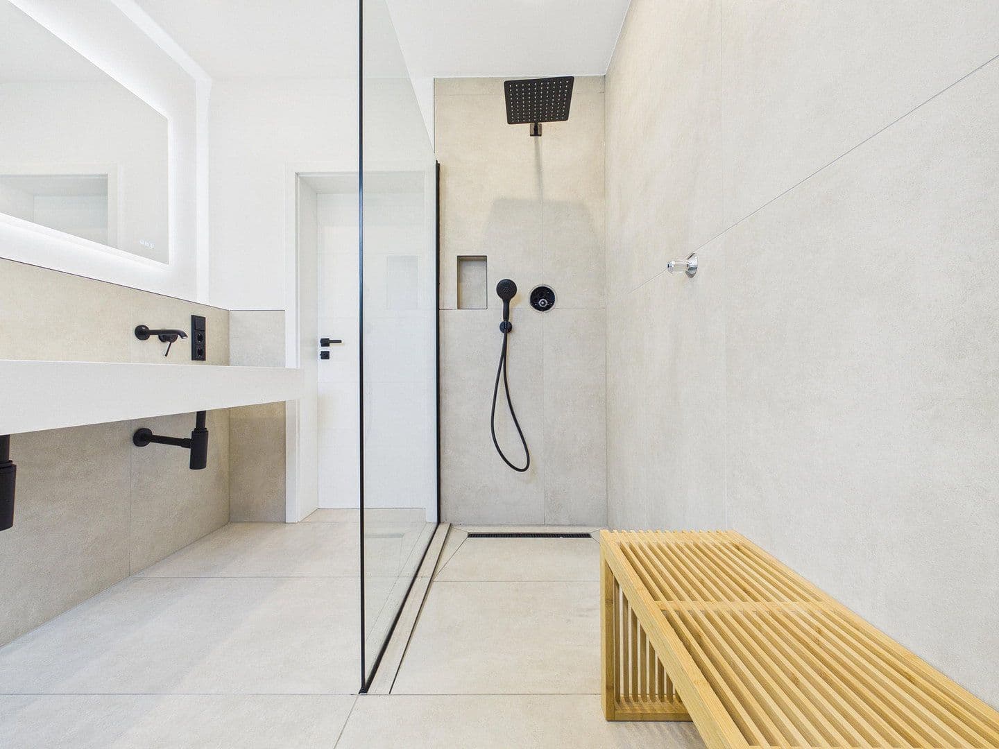 Predaj bytu 5-izbový 127 m², Humboldtstraße 10b, Erlangen, Bavorsko Predaj bytu 5-izbový 127 m², Humboldtstraße 10b, Erlangen, Bavorsko