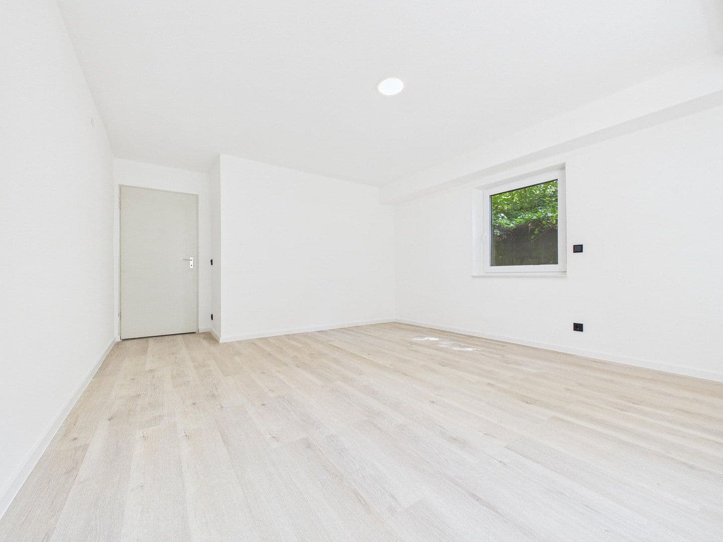 Predaj bytu 5-izbový 127 m², Humboldtstraße 10b, Erlangen, Bavorsko Predaj bytu 5-izbový 127 m², Humboldtstraße 10b, Erlangen, Bavorsko