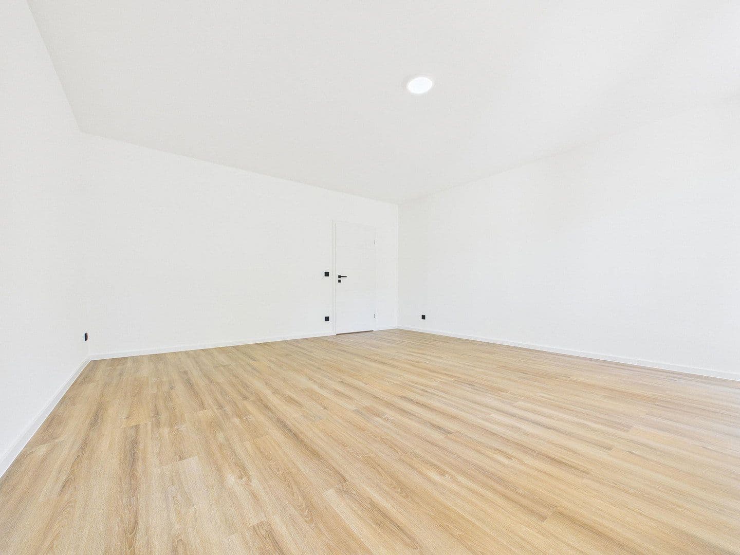 Predaj bytu 5-izbový 127 m², Humboldtstraße 10b, Erlangen, Bavorsko Predaj bytu 5-izbový 127 m², Humboldtstraße 10b, Erlangen, Bavorsko
