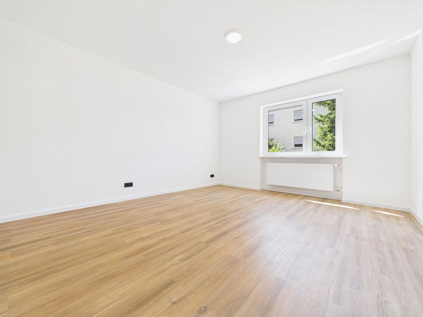 Predaj bytu 5-izbový 127 m², Humboldtstraße 10b, Erlangen, Bavorsko Predaj bytu 5-izbový 127 m², Humboldtstraße 10b, Erlangen, Bavorsko