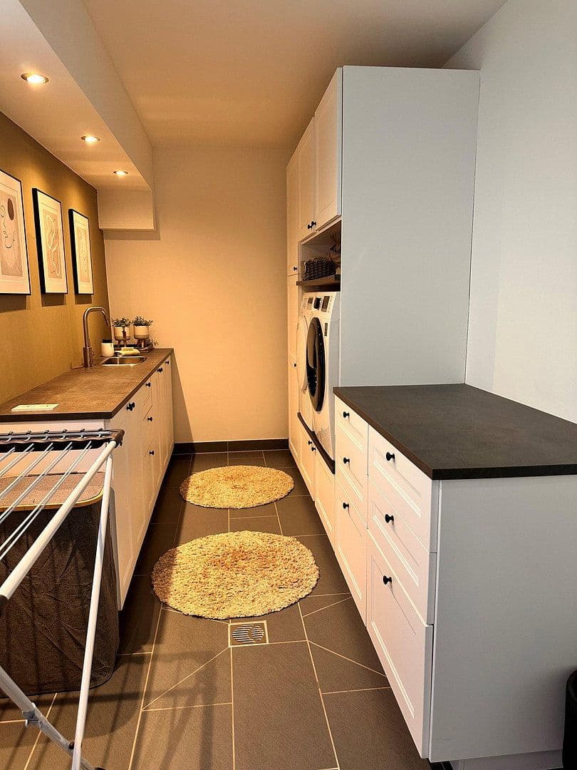 Predaj domu 260 m², pozemok 457 m², Blütenweg 13, Weinheim, Bádensko-Wurttembersko Predaj domu 260 m², pozemok 457 m², Blütenweg 13, Weinheim, Bádensko-Wurttembersko