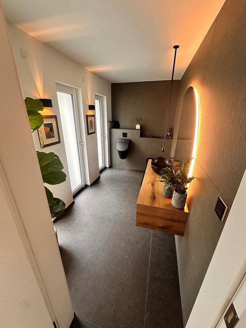 Predaj domu 260 m², pozemok 457 m², Blütenweg 13, Weinheim, Bádensko-Wurttembersko Predaj domu 260 m², pozemok 457 m², Blütenweg 13, Weinheim, Bádensko-Wurttembersko
