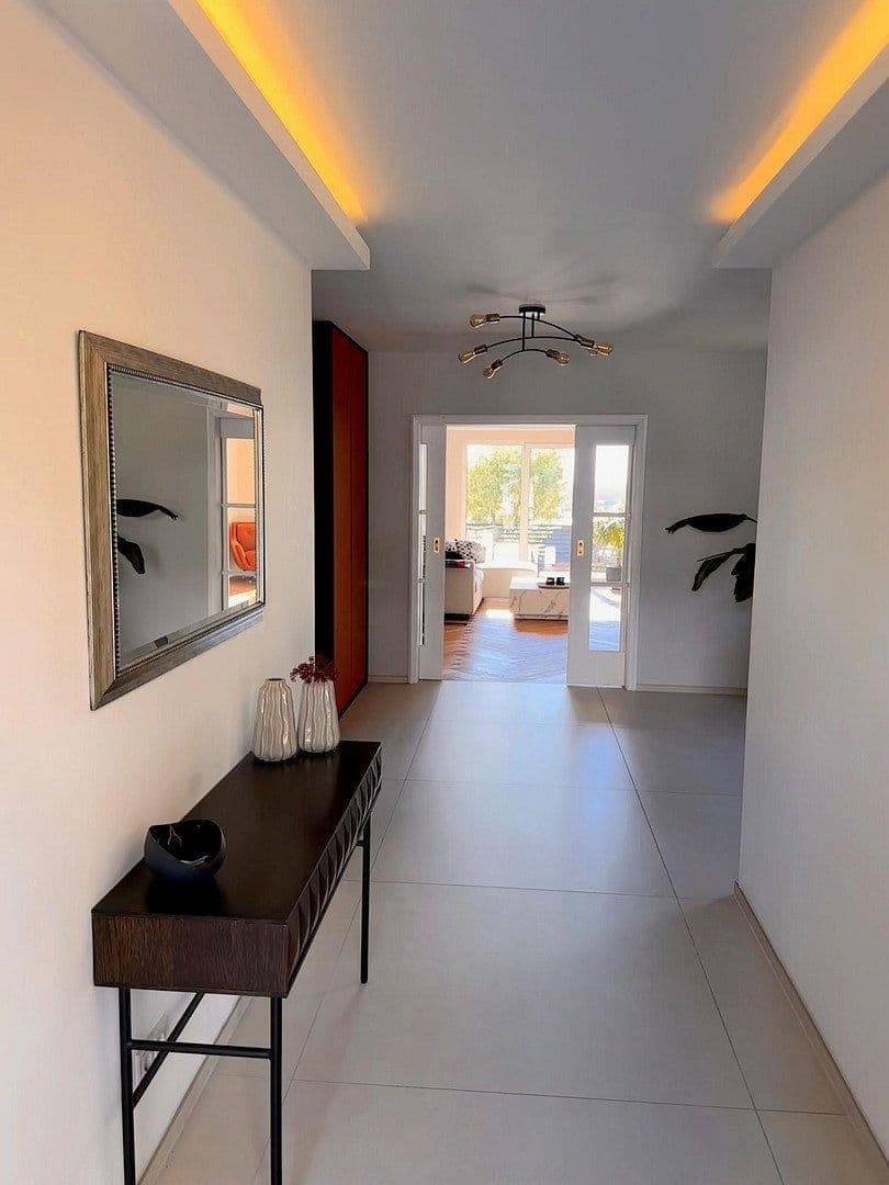 Predaj domu 260 m², pozemok 457 m², Blütenweg 13, Weinheim, Bádensko-Wurttembersko Predaj domu 260 m², pozemok 457 m², Blütenweg 13, Weinheim, Bádensko-Wurttembersko