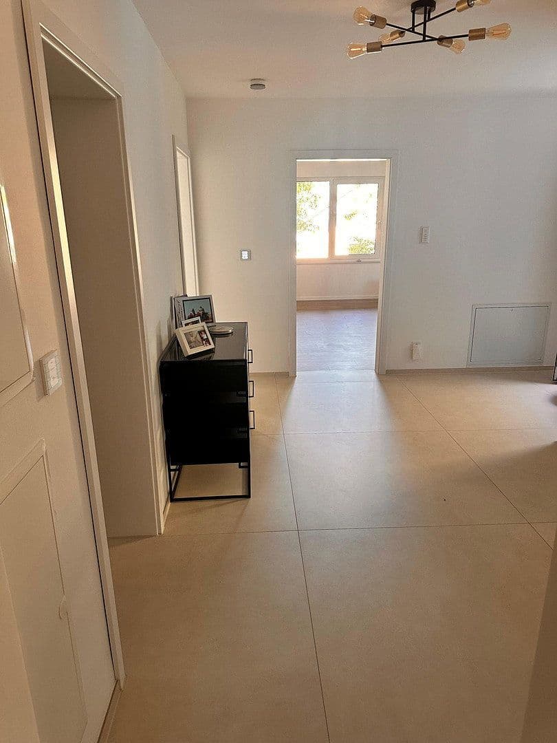 Predaj domu 260 m², pozemok 457 m², Blütenweg 13, Weinheim, Bádensko-Wurttembersko Predaj domu 260 m², pozemok 457 m², Blütenweg 13, Weinheim, Bádensko-Wurttembersko