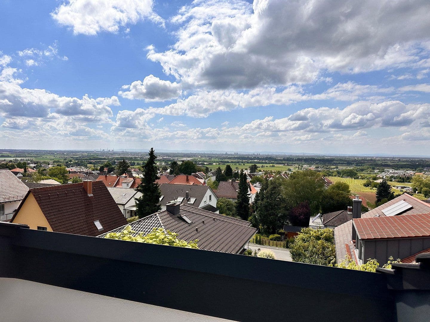 Predaj domu 260 m², pozemok 457 m², Blütenweg 13, Weinheim, Bádensko-Wurttembersko Predaj domu 260 m², pozemok 457 m², Blütenweg 13, Weinheim, Bádensko-Wurttembersko