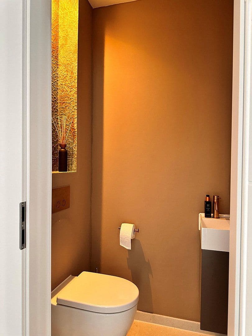 Predaj domu 260 m², pozemok 457 m², Blütenweg 13, Weinheim, Bádensko-Wurttembersko Predaj domu 260 m², pozemok 457 m², Blütenweg 13, Weinheim, Bádensko-Wurttembersko