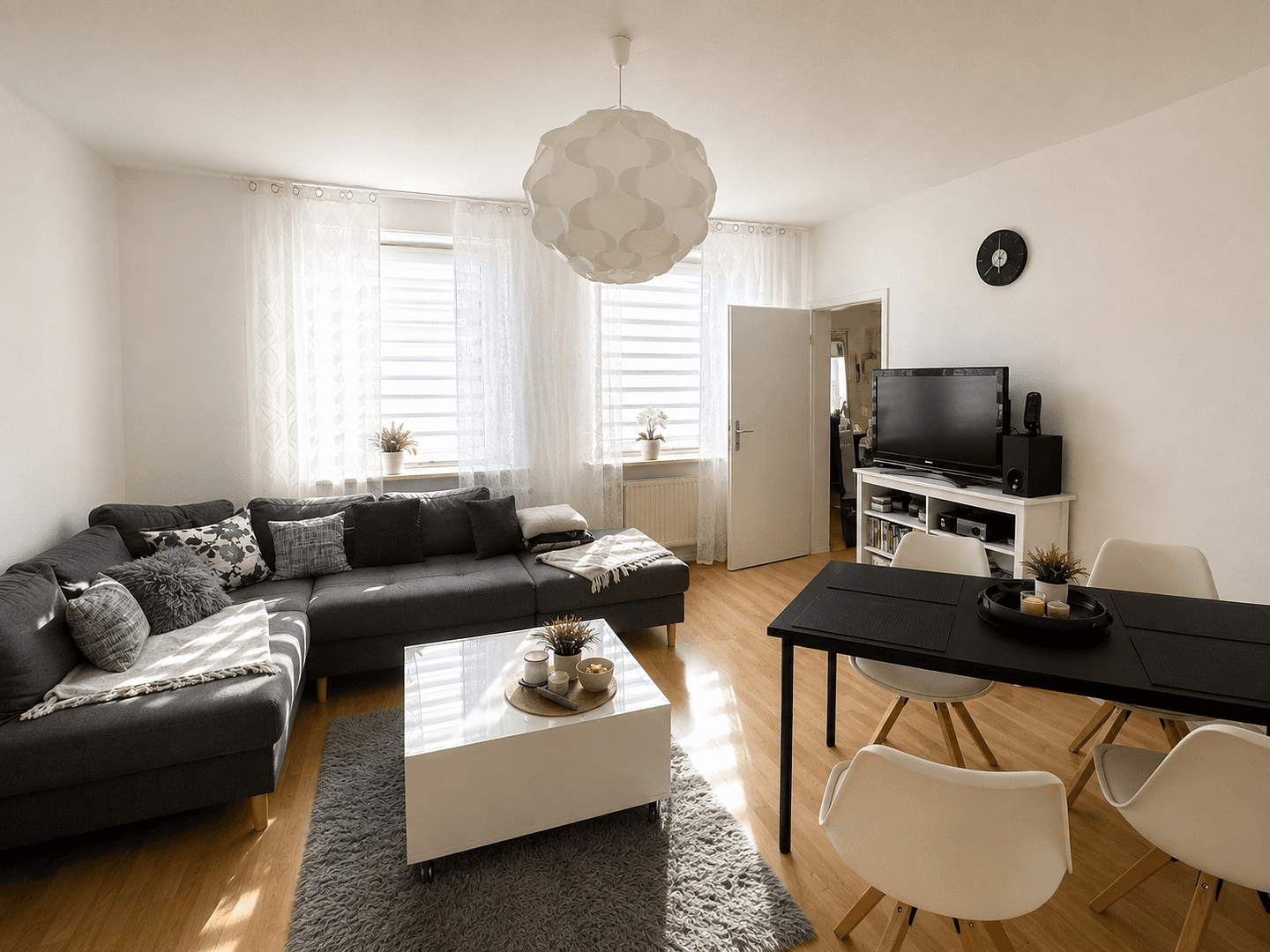 Prenájom bytu 3-izbový 84 m², Castrop-Rauxel, Severné Porýnie - Westfálsko Prenájom bytu 3-izbový 84 m², Castrop-Rauxel, Severné Porýnie - Westfálsko