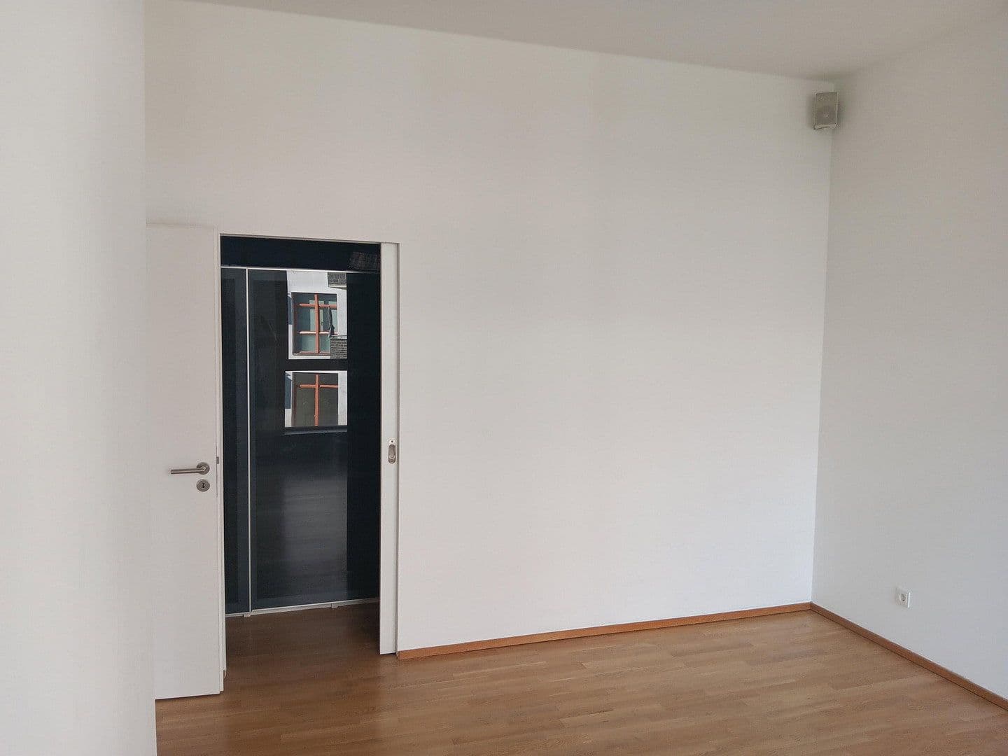 Predaj bytu 4-izbový 166 m², Frankfurt/Main, Hesensko Predaj bytu 4-izbový 166 m², Frankfurt/Main, Hesensko