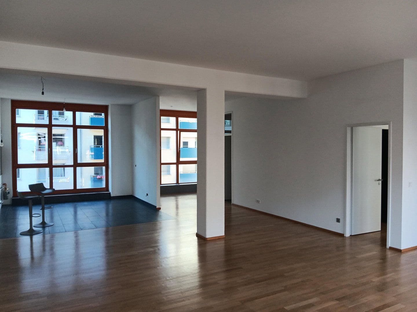 Predaj bytu 4-izbový 166 m², Frankfurt/Main, Hesensko Predaj bytu 4-izbový 166 m², Frankfurt/Main, Hesensko