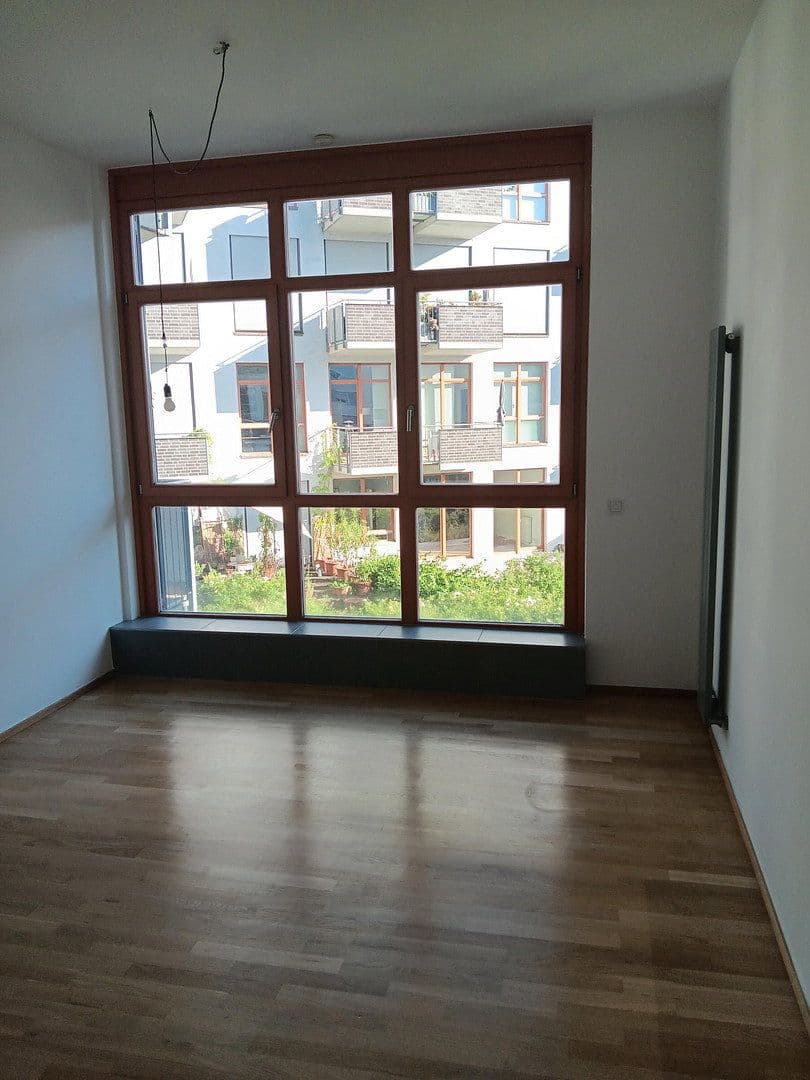 Predaj bytu 4-izbový 166 m², Frankfurt/Main, Hesensko Predaj bytu 4-izbový 166 m², Frankfurt/Main, Hesensko