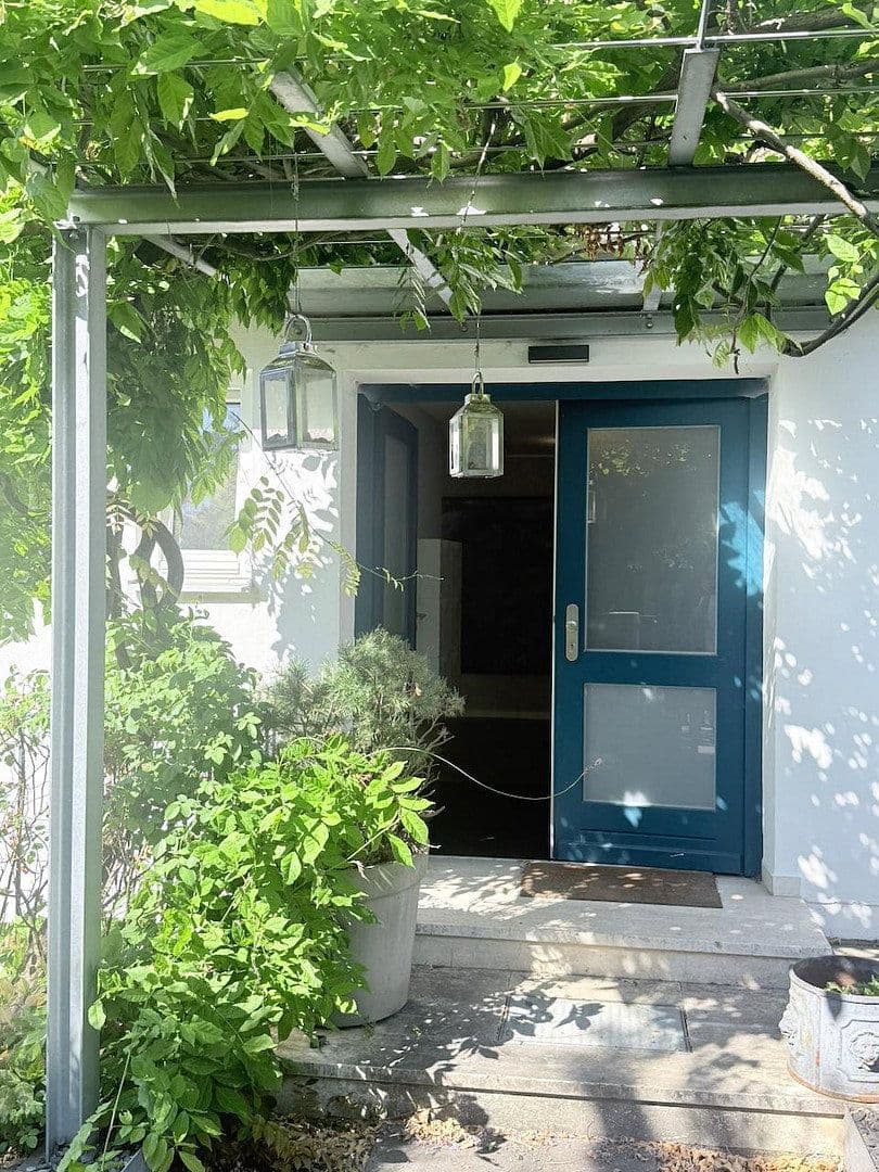 Prenájom bytu 5-izbový 175 m², Sämannstr 14b, Gräfelfing, Bavorsko Prenájom bytu 5-izbový 175 m², Sämannstr 14b, Gräfelfing, Bavorsko