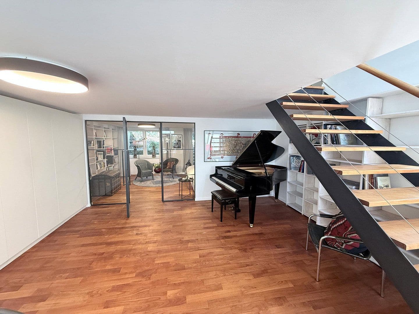 Prenájom bytu 5-izbový 175 m², Sämannstr 14b, Gräfelfing, Bavorsko Prenájom bytu 5-izbový 175 m², Sämannstr 14b, Gräfelfing, Bavorsko