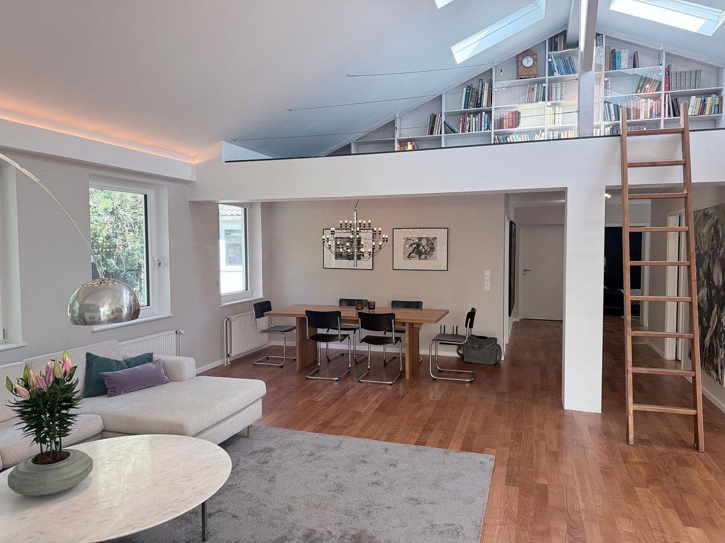 Prenájom bytu 5-izbový 175 m², Sämannstr 14b, Gräfelfing, Bavorsko Prenájom bytu 5-izbový 175 m², Sämannstr 14b, Gräfelfing, Bavorsko