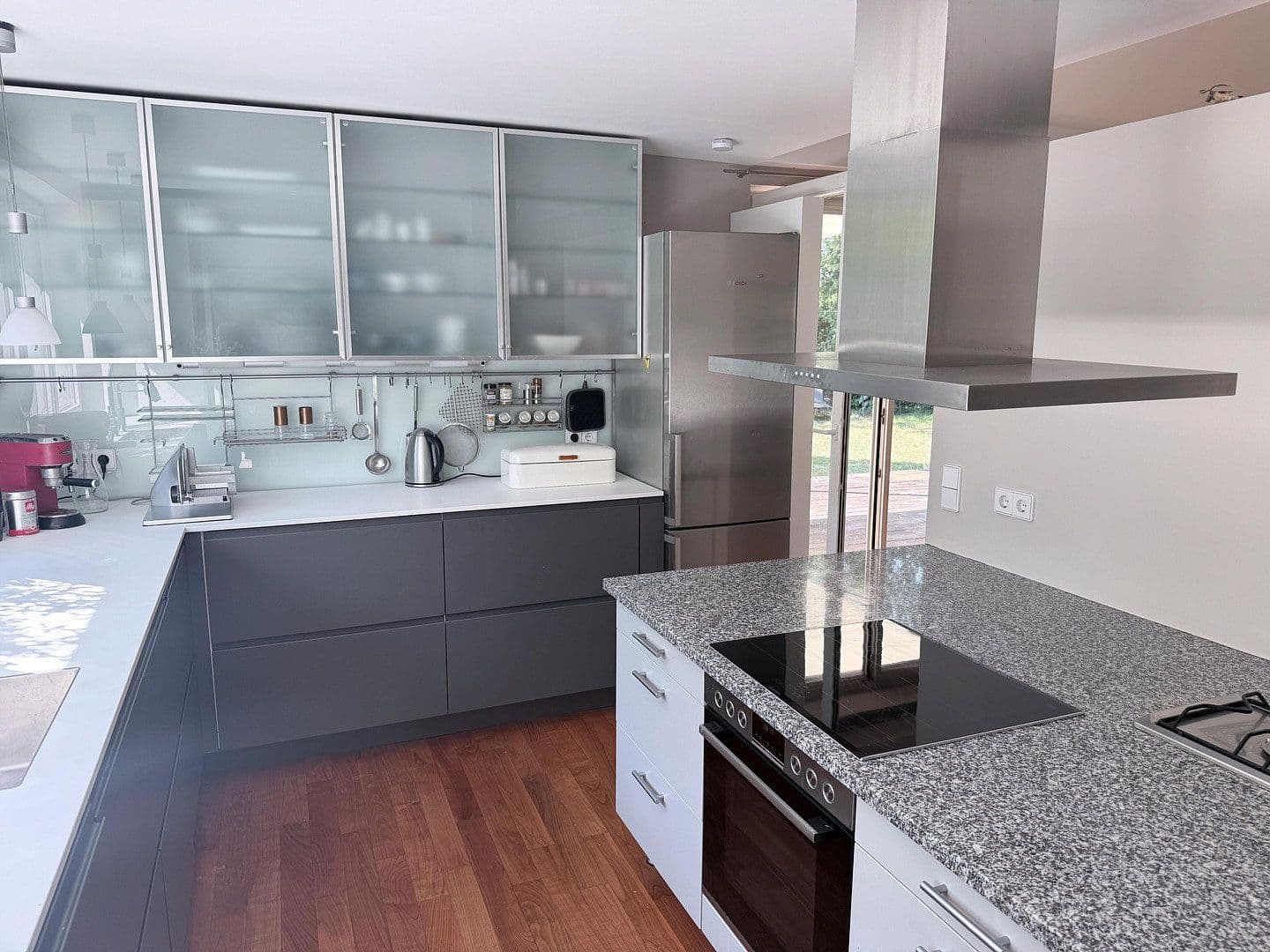 Prenájom bytu 5-izbový 175 m², Sämannstr 14b, Gräfelfing, Bavorsko Prenájom bytu 5-izbový 175 m², Sämannstr 14b, Gräfelfing, Bavorsko