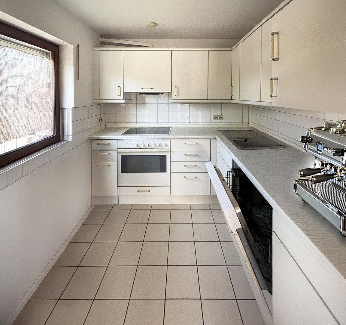 Predaj bytu 2-izbový 60 m², Holzgerlingen, Bádensko-Wurttembersko Predaj bytu 2-izbový 60 m², Holzgerlingen, Bádensko-Wurttembersko