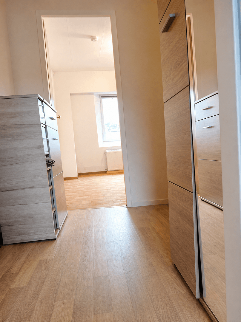 Predaj bytu 2-izbový 36 m², Suitbertusstr. 78, Düsseldorf, Severné Porýnie - Westfálsko Predaj bytu 2-izbový 36 m², Suitbertusstr. 78, Düsseldorf, Severné Porýnie - Westfálsko