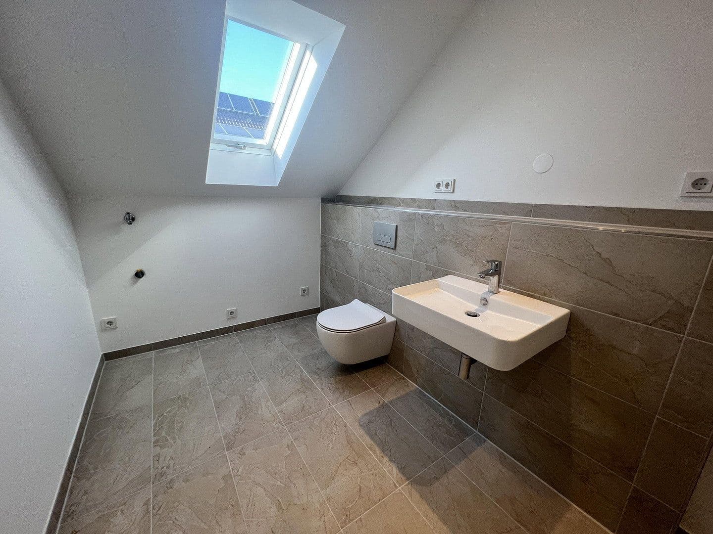 Predaj bytu 4-izbový 104 m², Babenhausen, Hesensko Predaj bytu 4-izbový 104 m², Babenhausen, Hesensko