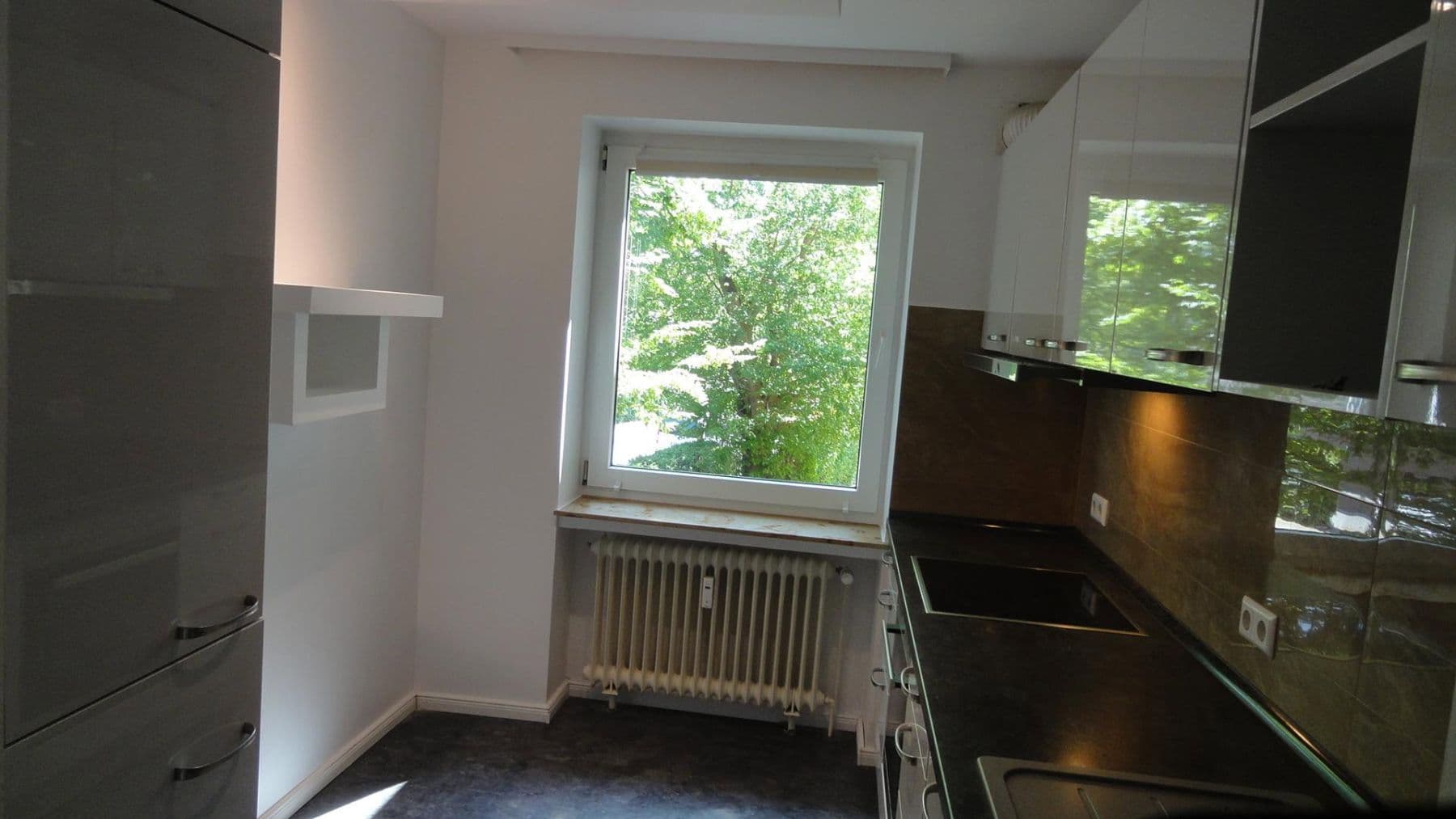 Predaj bytu 3-izbový 81 m², Hannover, Dolné Sasko Predaj bytu 3-izbový 81 m², Hannover, Dolné Sasko