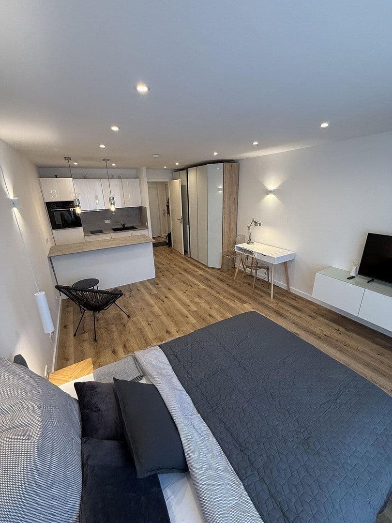 Prenájom bytu 1-izbový 39 m², Mittlelerer Hasenpfad, Frankfurt am Main, Hesensko Prenájom bytu 1-izbový 39 m², Mittlelerer Hasenpfad, Frankfurt am Main, Hesensko