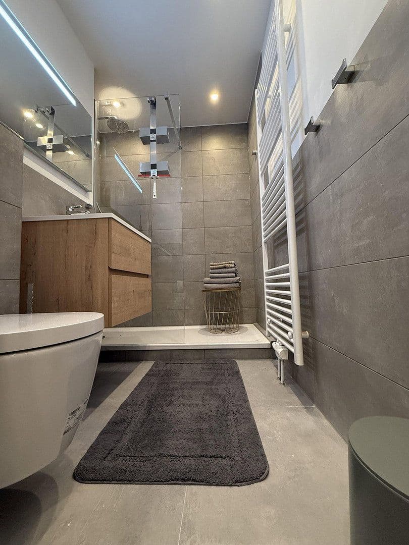Prenájom bytu 1-izbový 39 m², Mittlelerer Hasenpfad, Frankfurt am Main, Hesensko Prenájom bytu 1-izbový 39 m², Mittlelerer Hasenpfad, Frankfurt am Main, Hesensko