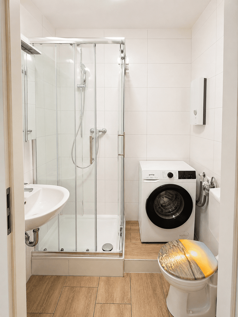Prenájom bytu 1-izbový 28 m², Erlangen, Bavorsko Prenájom bytu 1-izbový 28 m², Erlangen, Bavorsko