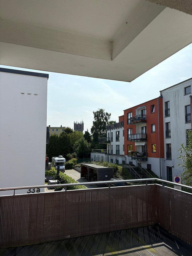 Prenájom bytu 3-izbový 105 m², Rostock, Meklenbursko-Predpomoransko Prenájom bytu 3-izbový 105 m², Rostock, Meklenbursko-Predpomoransko