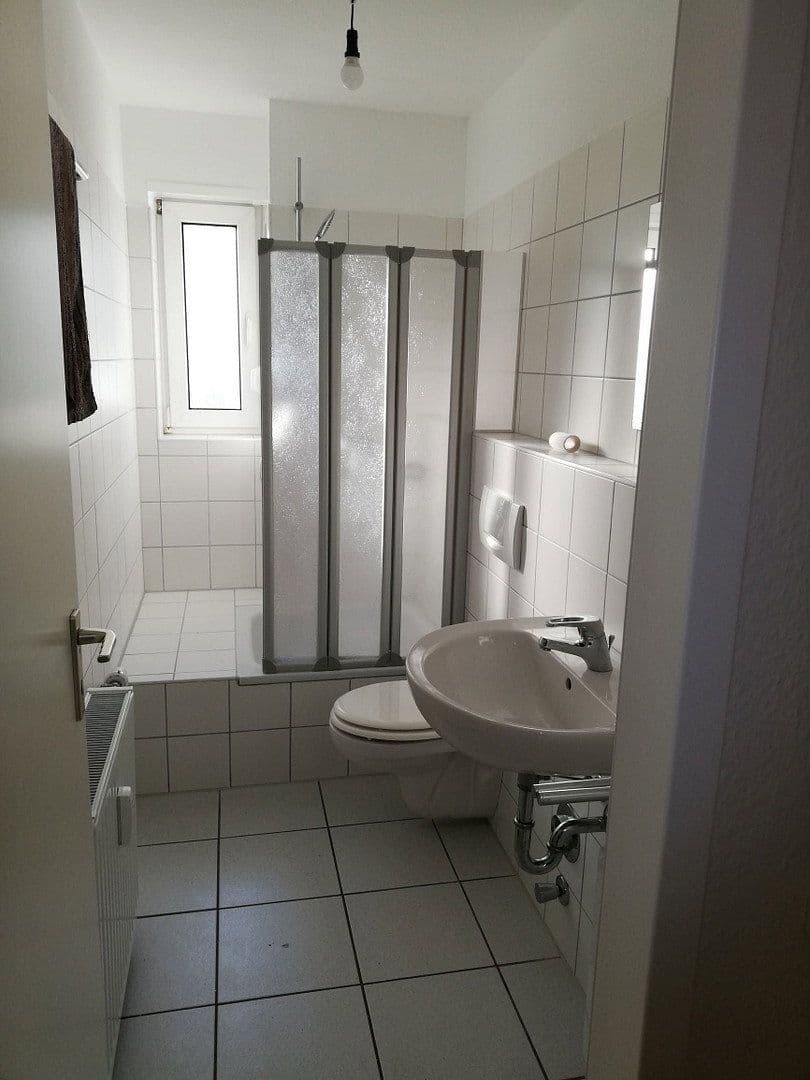 Prenájom bytu 2-izbový 55 m², Hattingerstr. 572, Bochum, Severné Porýnie - Westfálsko Prenájom bytu 2-izbový 55 m², Hattingerstr. 572, Bochum, Severné Porýnie - Westfálsko