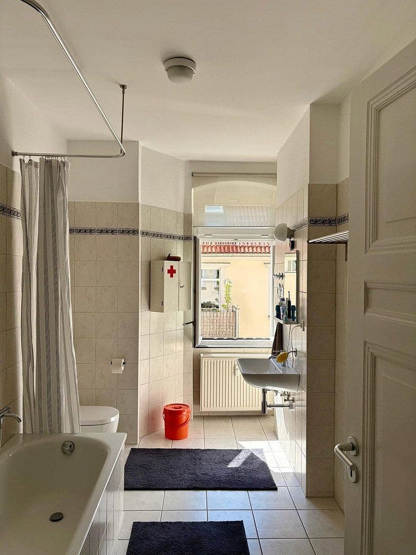 Predaj bytu 2-izbový 61 m², Berlin, Berlín Predaj bytu 2-izbový 61 m², Berlin, Berlín