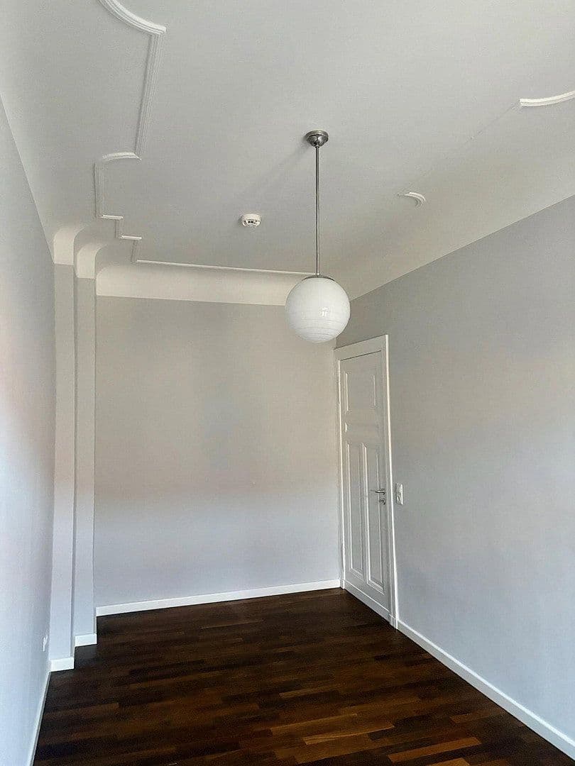 Predaj bytu 2-izbový 61 m², Berlin, Berlín Predaj bytu 2-izbový 61 m², Berlin, Berlín