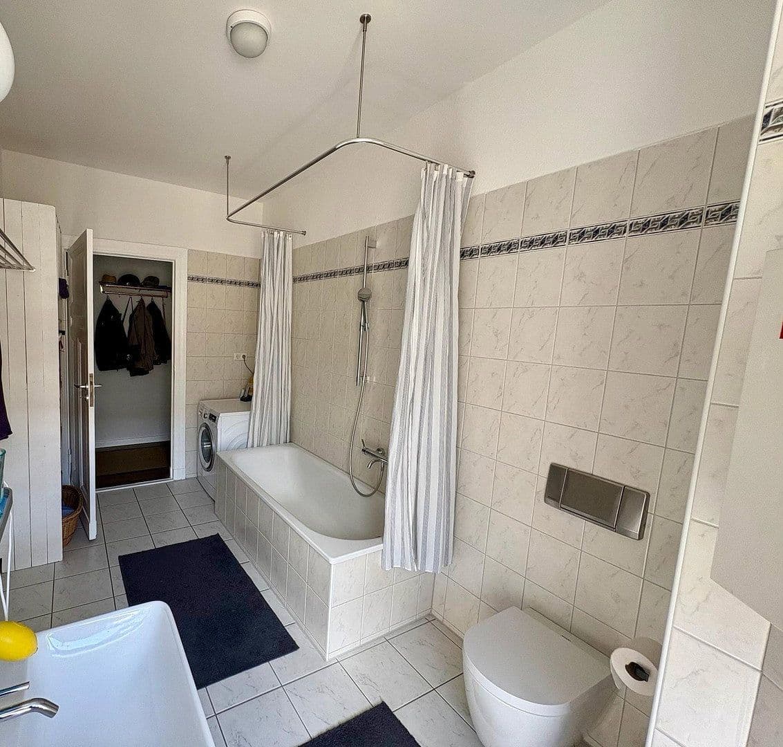 Predaj bytu 2-izbový 61 m², Berlin, Berlín Predaj bytu 2-izbový 61 m², Berlin, Berlín