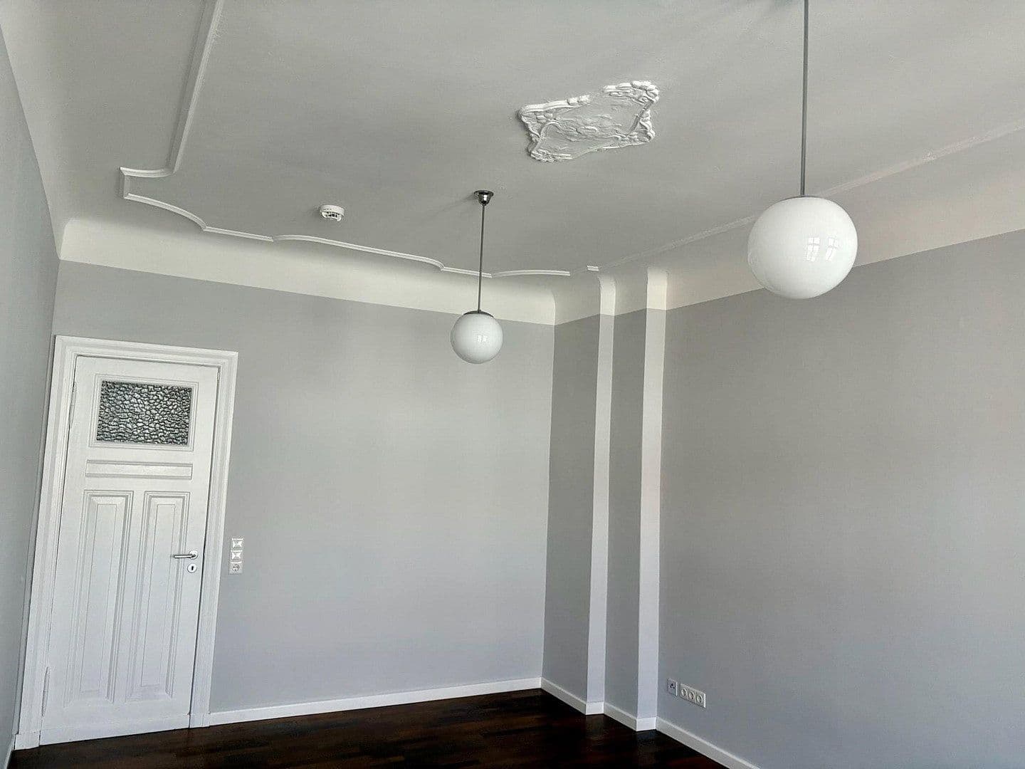 Predaj bytu 2-izbový 61 m², Berlin, Berlín Predaj bytu 2-izbový 61 m², Berlin, Berlín