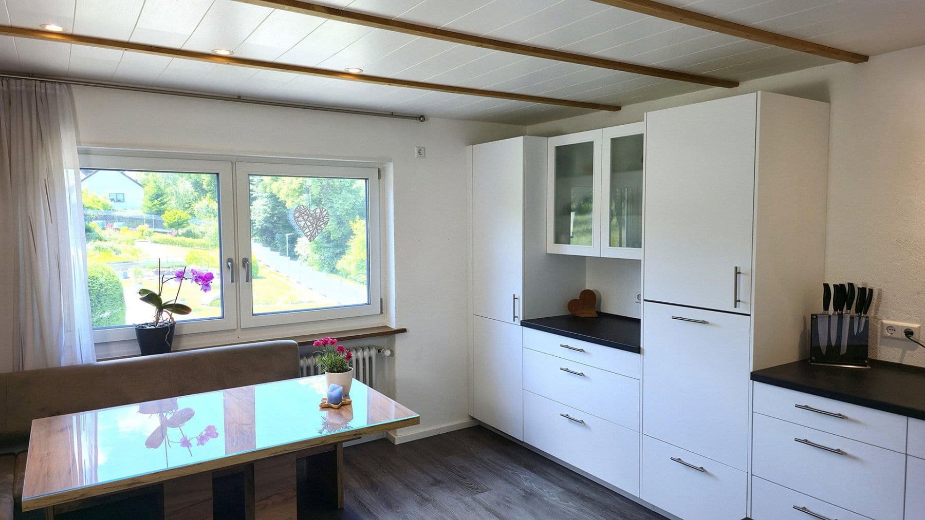 Predaj domu 201 m², pozemok 1.219 m², Klettgau, Bádensko-Wurttembersko Predaj domu 201 m², pozemok 1.219 m², Klettgau, Bádensko-Wurttembersko