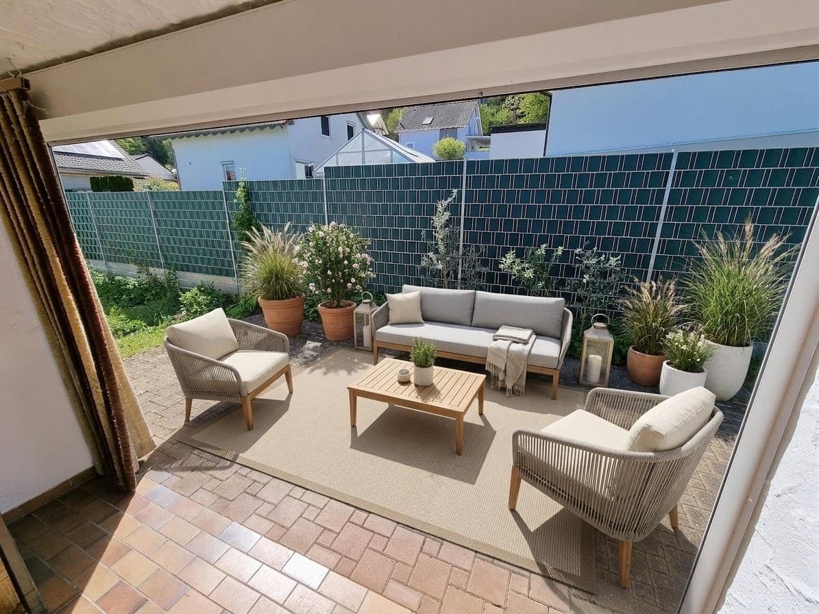 Predaj domu 177 m², pozemok 604 m², Tuttlingen, Bádensko-Wurttembersko Predaj domu 177 m², pozemok 604 m², Tuttlingen, Bádensko-Wurttembersko