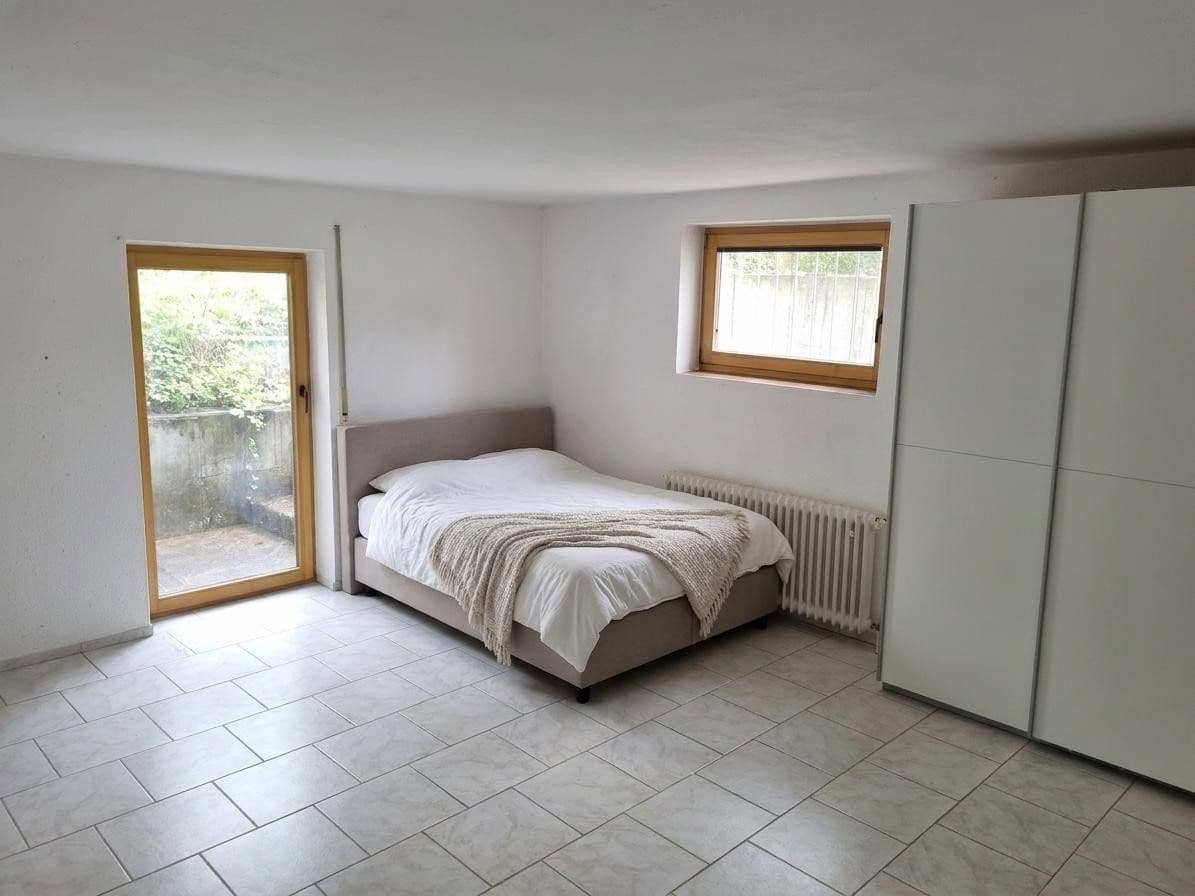 Predaj domu 177 m², pozemok 604 m², Tuttlingen, Bádensko-Wurttembersko Predaj domu 177 m², pozemok 604 m², Tuttlingen, Bádensko-Wurttembersko