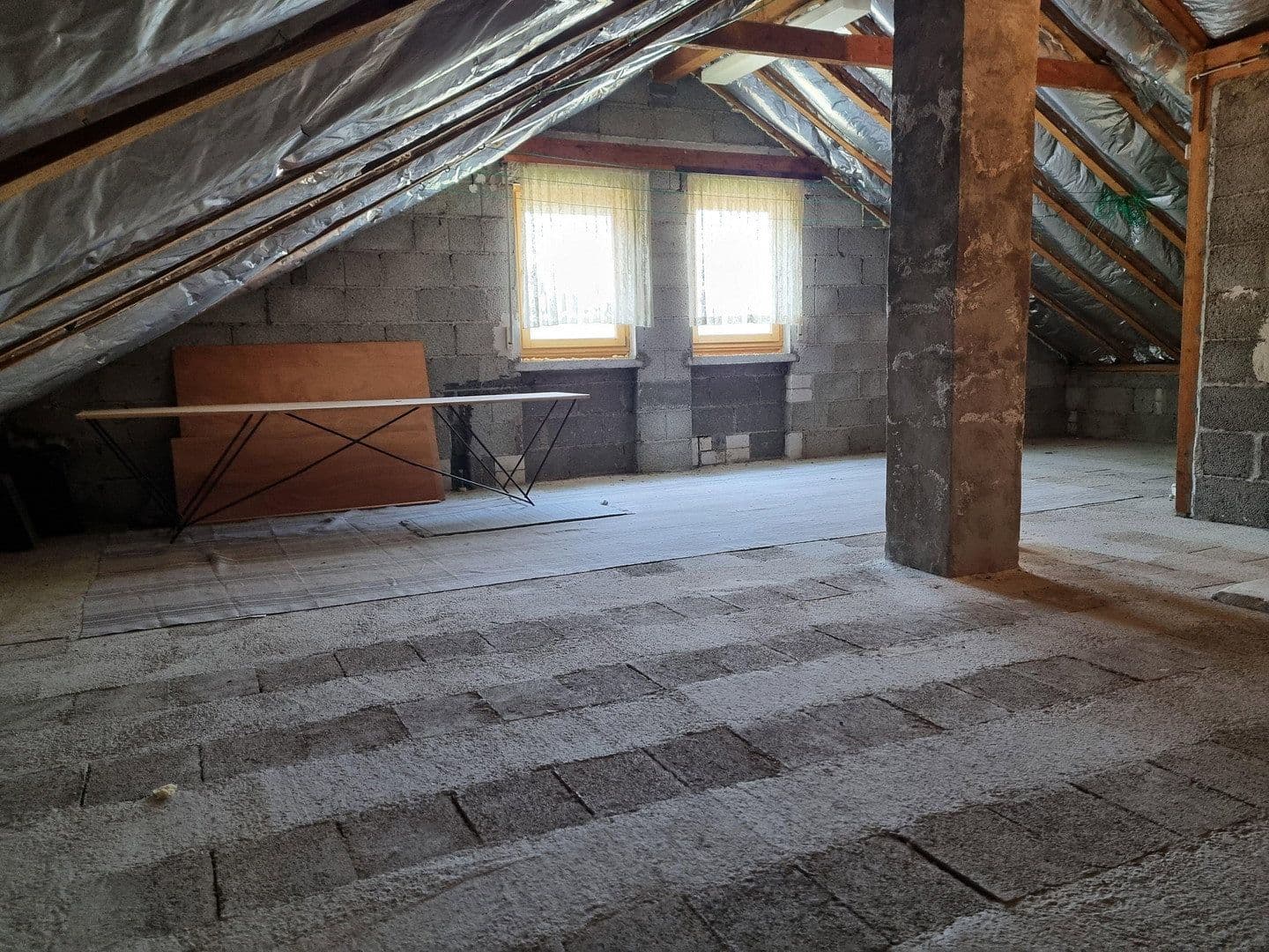 Predaj domu 177 m², pozemok 604 m², Tuttlingen, Bádensko-Wurttembersko Predaj domu 177 m², pozemok 604 m², Tuttlingen, Bádensko-Wurttembersko