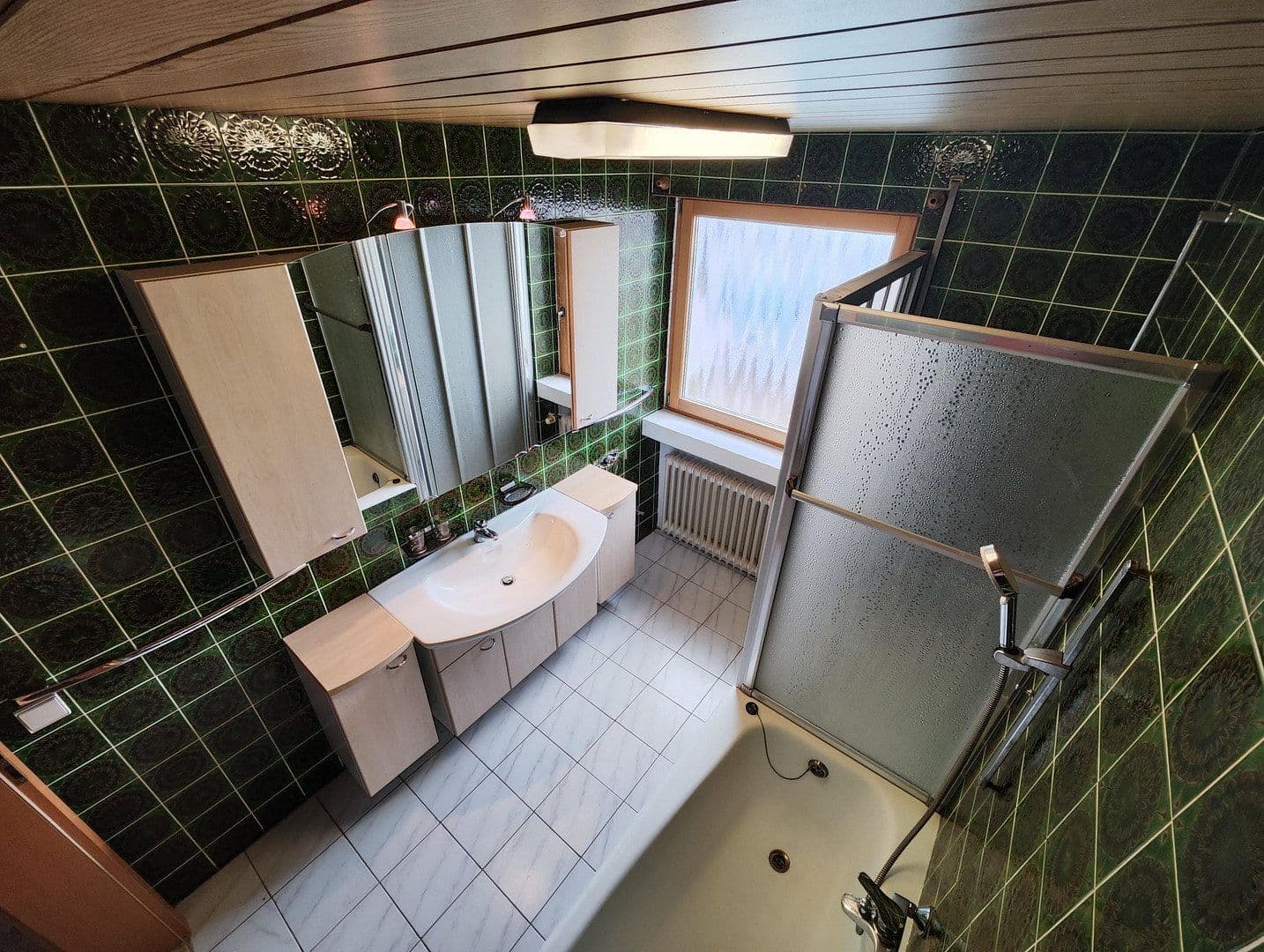 Predaj domu 177 m², pozemok 604 m², Tuttlingen, Bádensko-Wurttembersko Predaj domu 177 m², pozemok 604 m², Tuttlingen, Bádensko-Wurttembersko