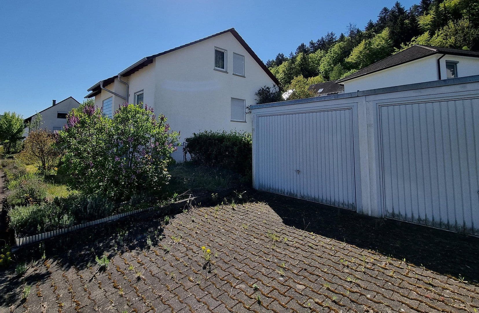 Predaj domu 177 m², pozemok 604 m², Tuttlingen, Bádensko-Wurttembersko Predaj domu 177 m², pozemok 604 m², Tuttlingen, Bádensko-Wurttembersko