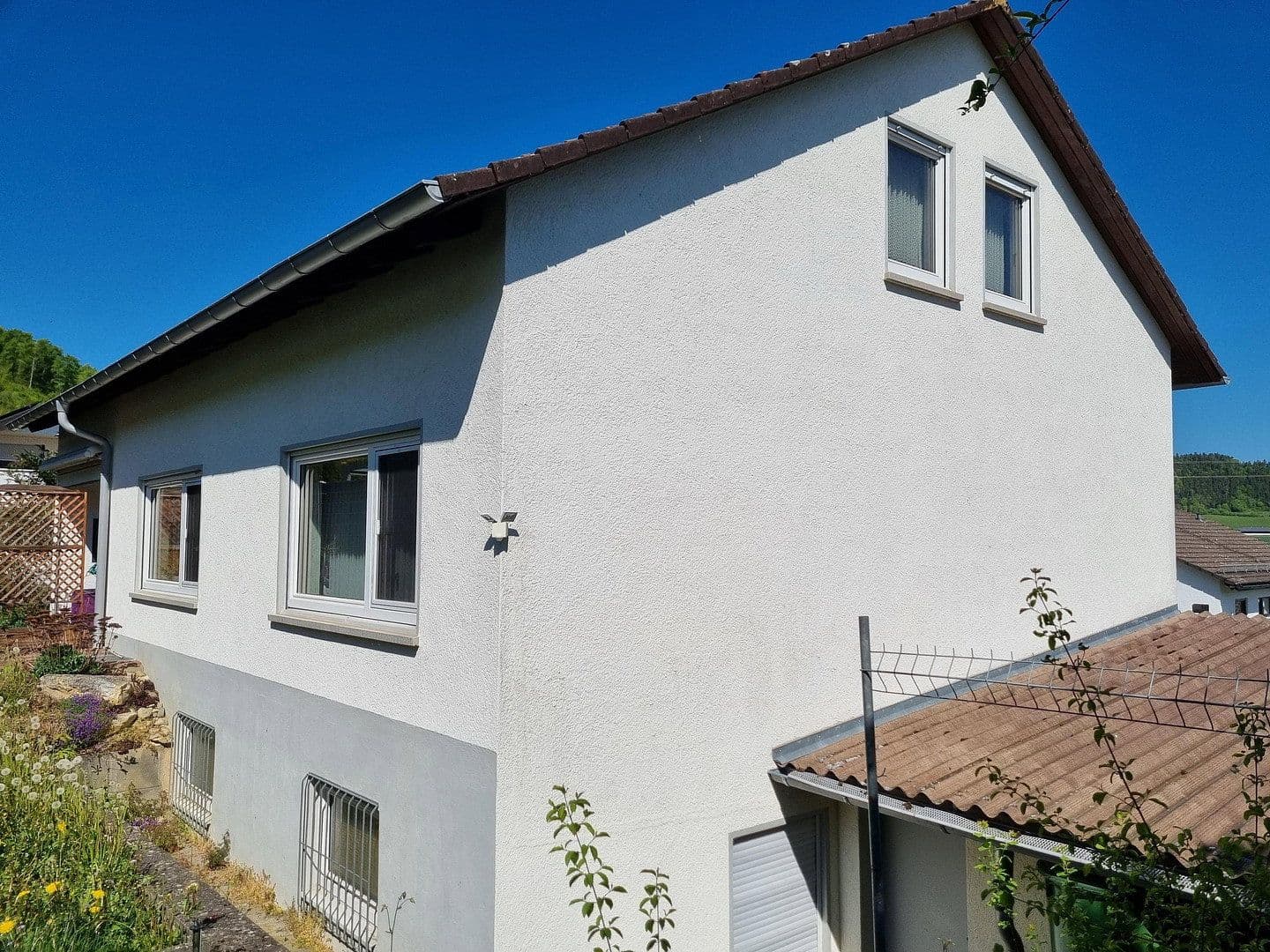 Predaj domu 177 m², pozemok 604 m², Tuttlingen, Bádensko-Wurttembersko Predaj domu 177 m², pozemok 604 m², Tuttlingen, Bádensko-Wurttembersko
