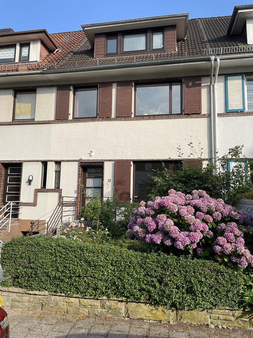 Predaj domu 165 m², pozemok 186 m², Bremen, Brémy Predaj domu 165 m², pozemok 186 m², Bremen, Brémy