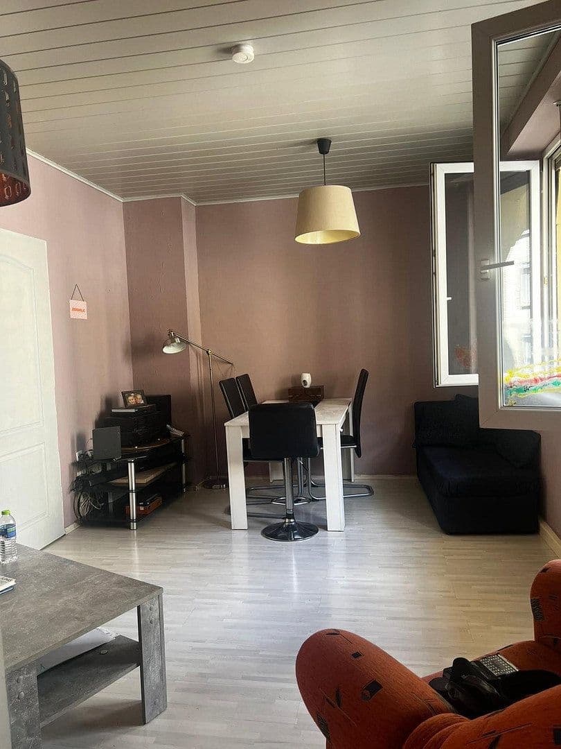 Predaj bytu 2-izbový 56 m², Stuttgart, Bádensko-Wurttembersko Predaj bytu 2-izbový 56 m², Stuttgart, Bádensko-Wurttembersko