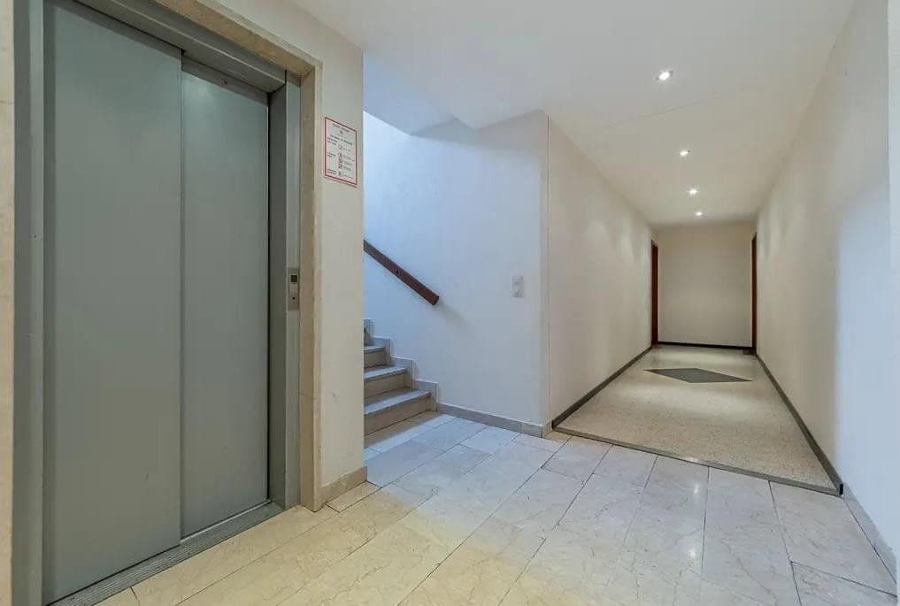 Prenájom bytu 2-izbový 70 m², Oederweg 43, FRANKFURT AM MAIN, Hesensko Prenájom bytu 2-izbový 70 m², Oederweg 43, FRANKFURT AM MAIN, Hesensko