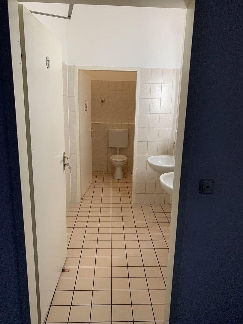 Prenájom kancelárie 210 m², Maximilianstr. 66, Augsburg, Bavorsko Prenájom kancelárie 210 m², Maximilianstr. 66, Augsburg, Bavorsko